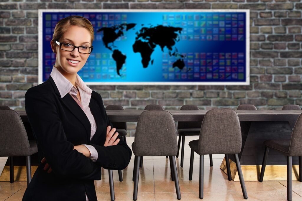 success, woman, face-4153905.jpg